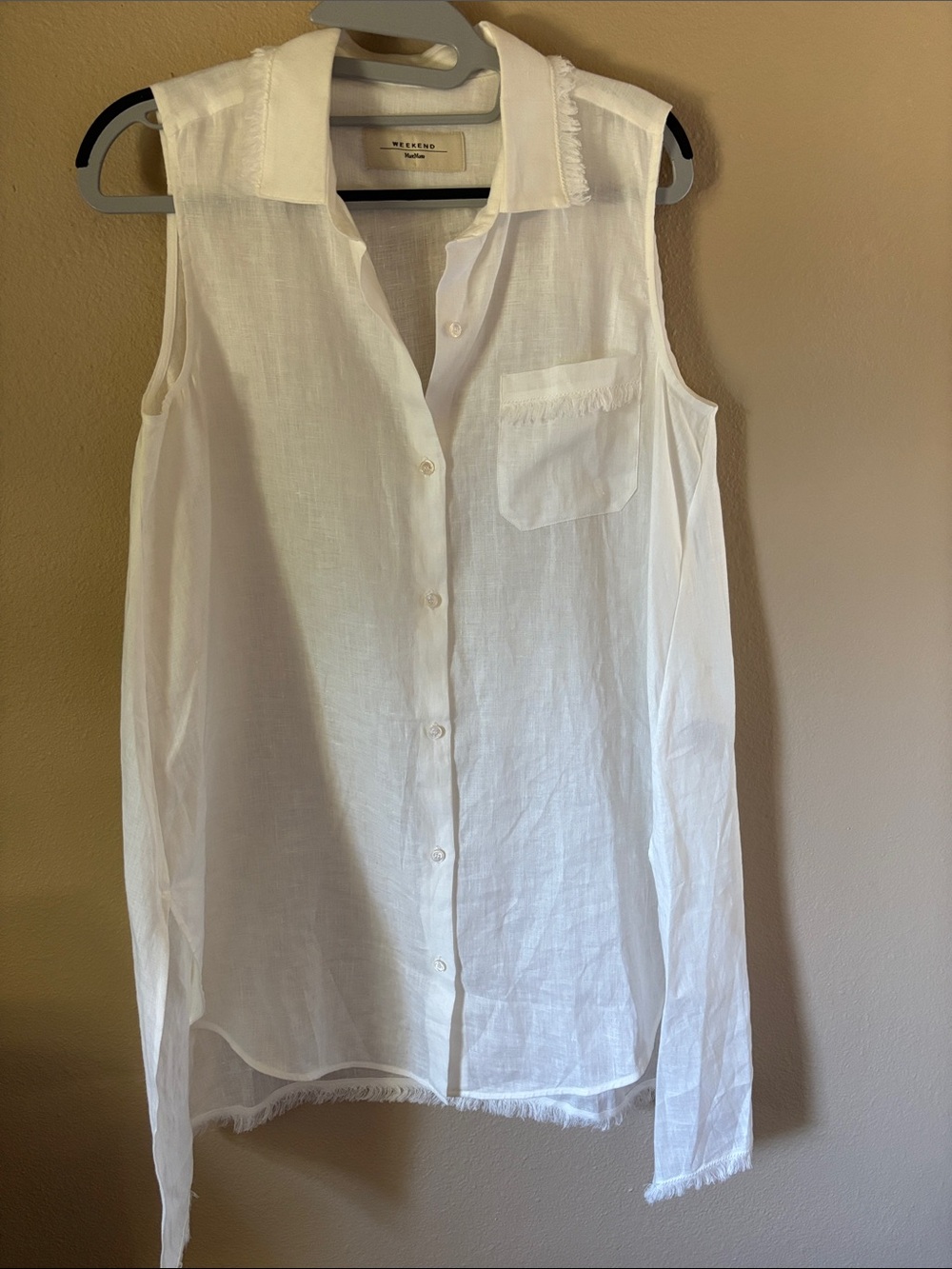 Weekend Max Mara Pure Linen Sleeveless Button Down Blouse